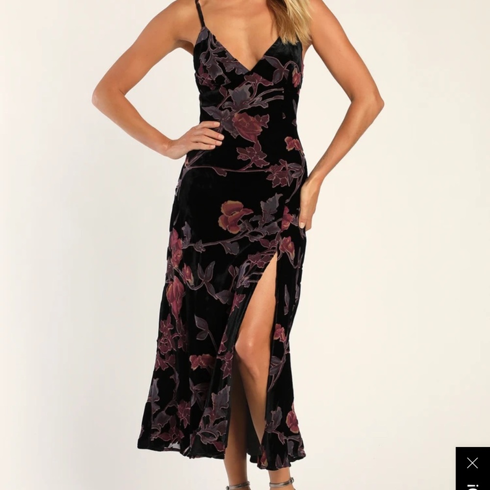 Black Floral Burnout Velvet Midi Dress